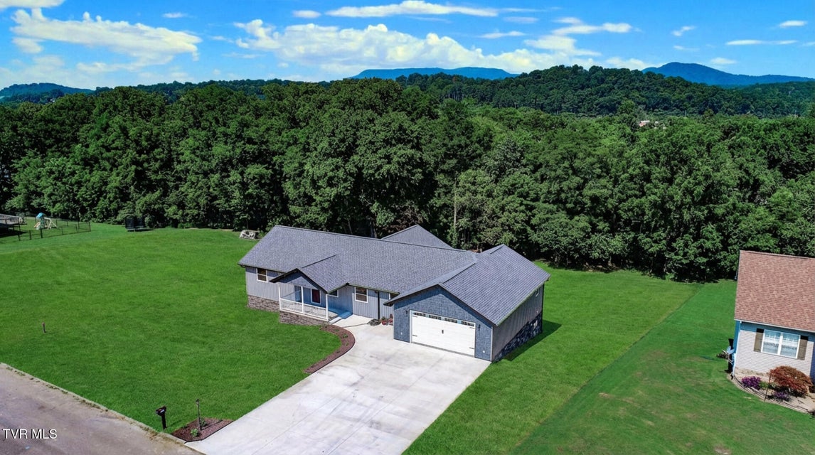 Photo #59: 116 Meadowood Dr 