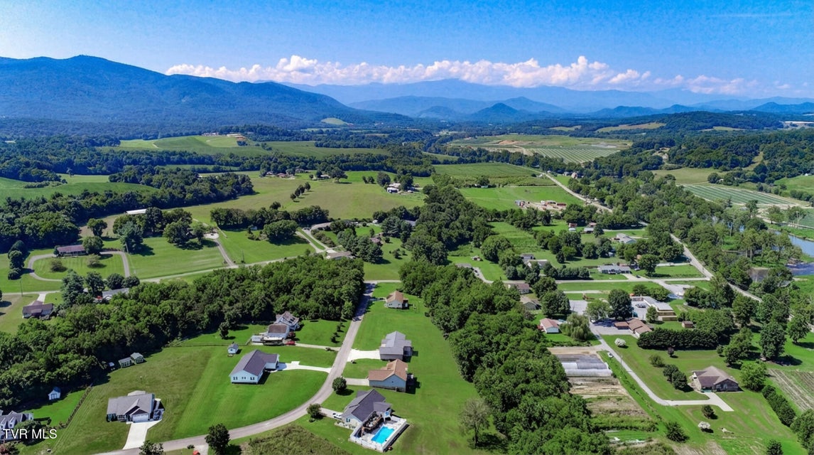 Photo #62: 116 Meadowood Dr 