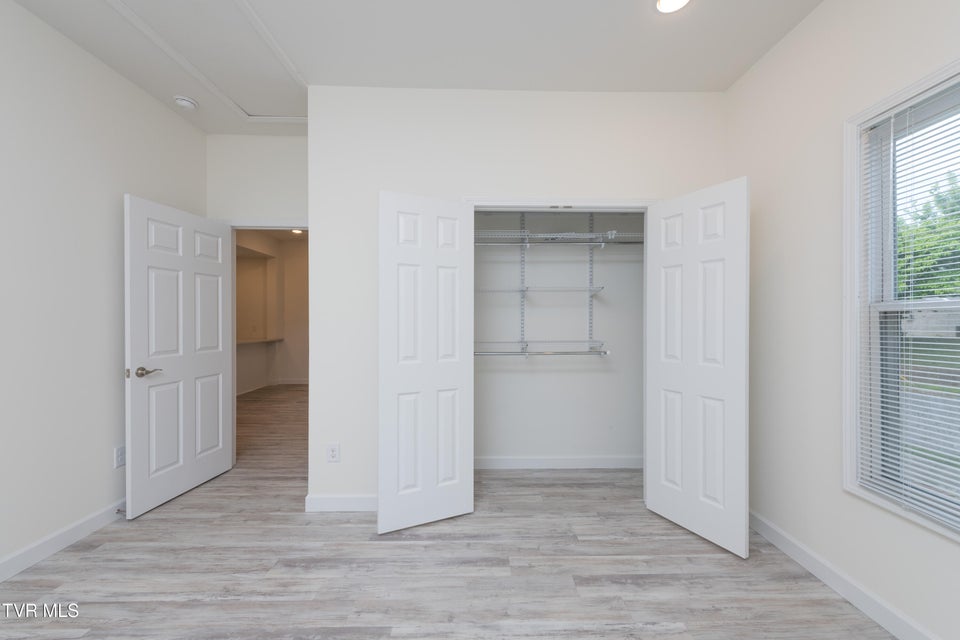 Photo #17: 1008 Earnest Street