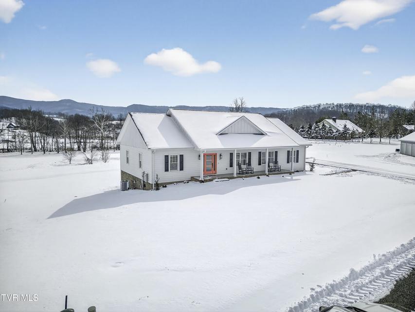 Photo #85: 182 St Johns Way