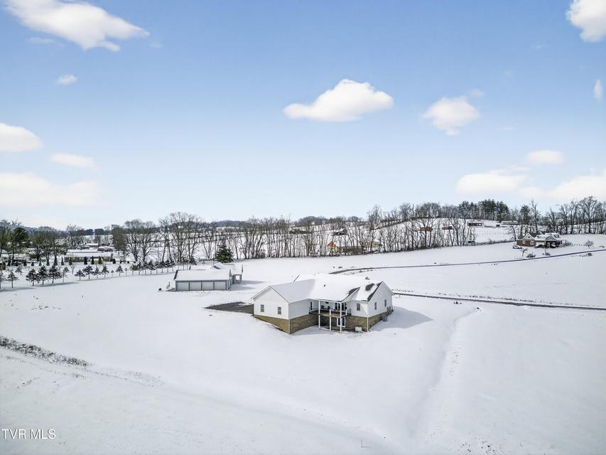 Photo #91: 182 St Johns Way