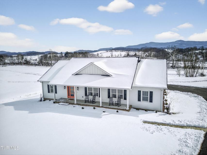 Photo #98: 182 St Johns Way