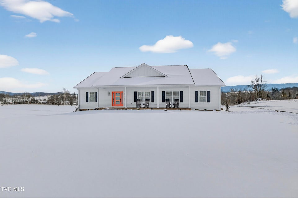 Photo #98: 182 St Johns Way