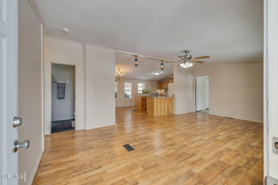 Photo #5: 7185 Snapps Ferry Road