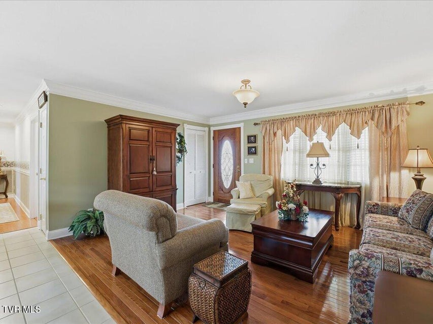 Photo #8: 2006 Rose Drive