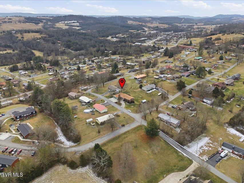 Photo #35: 2006 Rose Drive