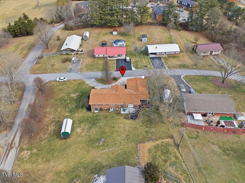 Photo #44: 2006 Rose Drive