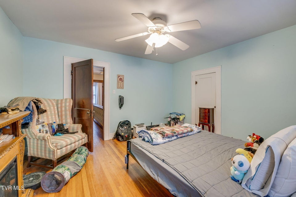 Photo #26: 222 2nd Street