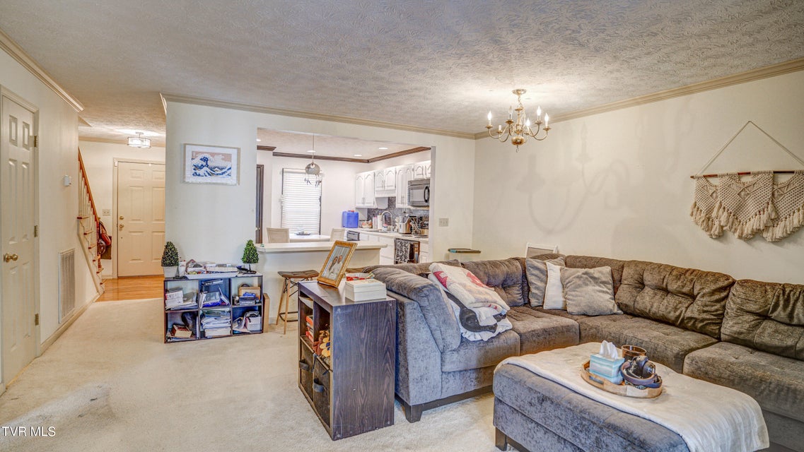 Photo #15: 865 Barclay Drive