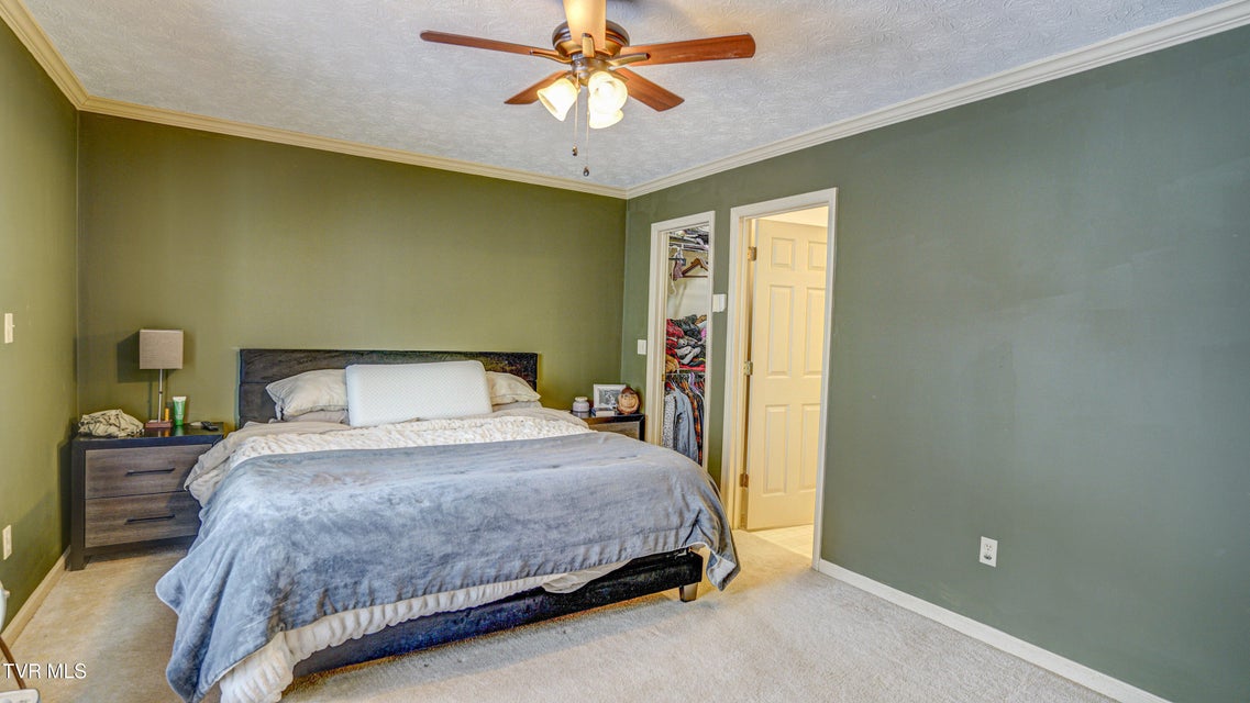 Photo #18: 865 Barclay Drive