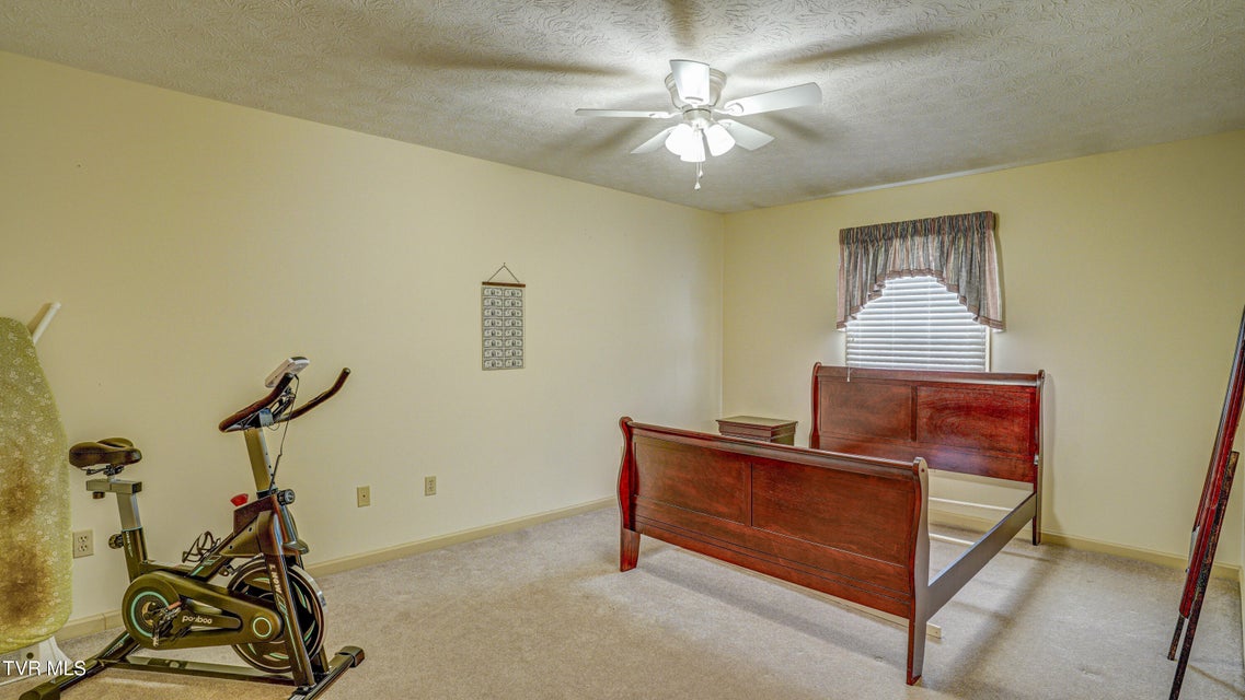 Photo #31: 865 Barclay Drive