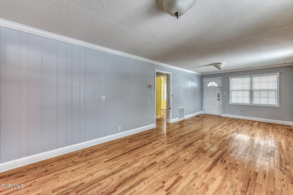 Photo #4: 1305 Saint Louis Street