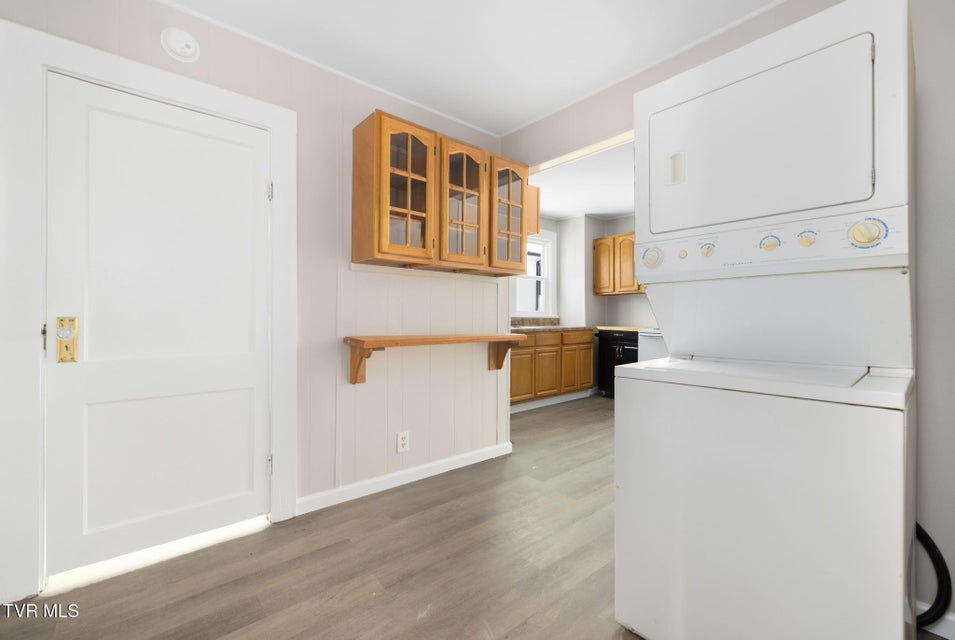 Photo #18: 457 Bernard Avenue