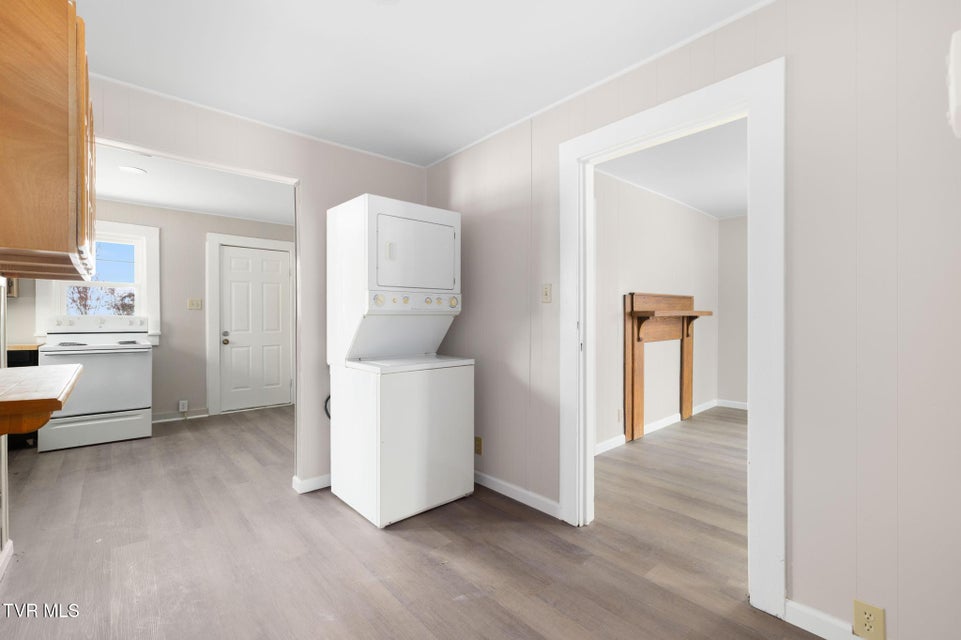 Photo #20: 457 Bernard Avenue