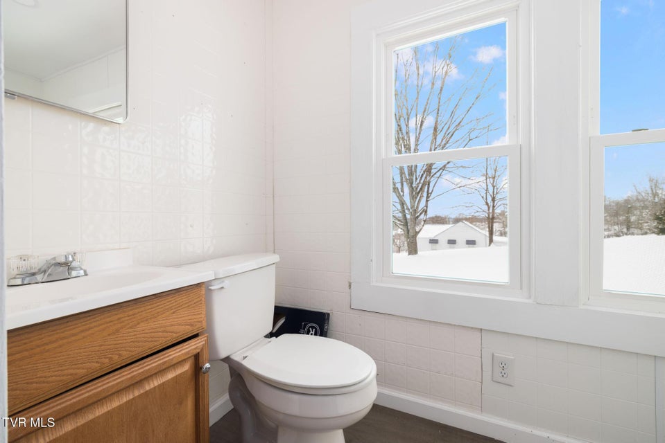 Photo #22: 457 Bernard Avenue