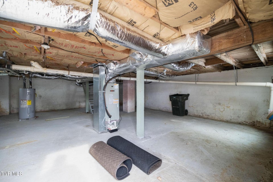 Photo #33: 457 Bernard Avenue