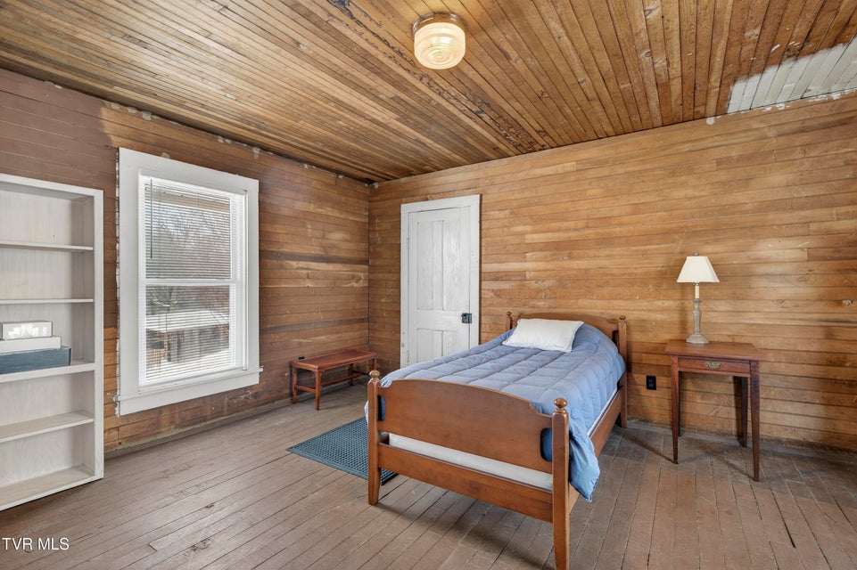 Photo #28: 15439 Prices Bridge Road