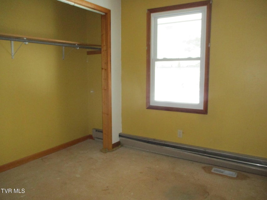 Photo #4: 111 Sugar Maple Lane