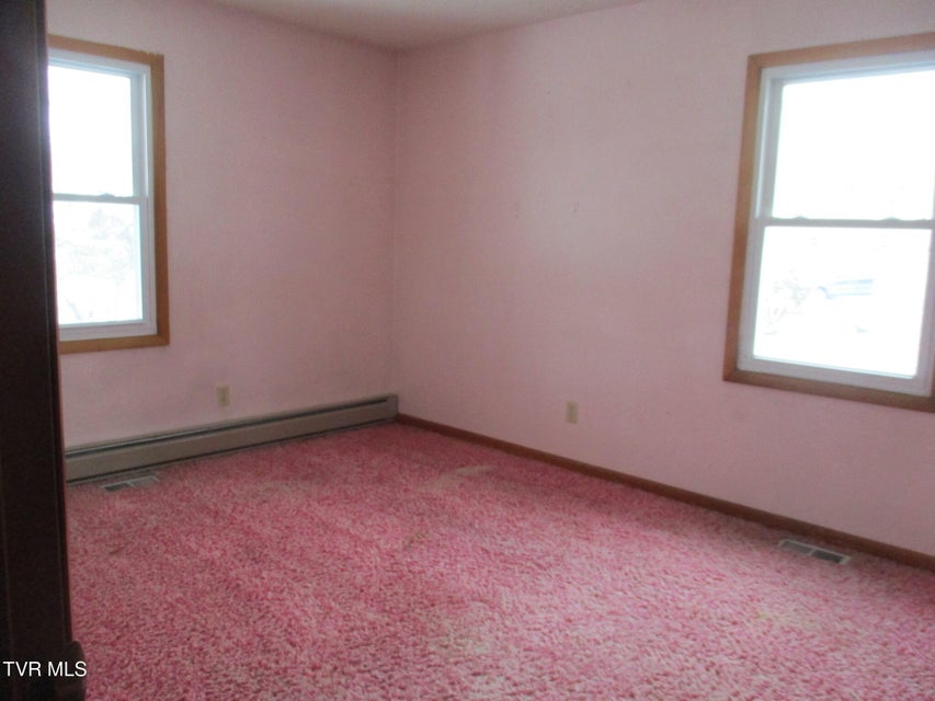 Photo #5: 111 Sugar Maple Lane