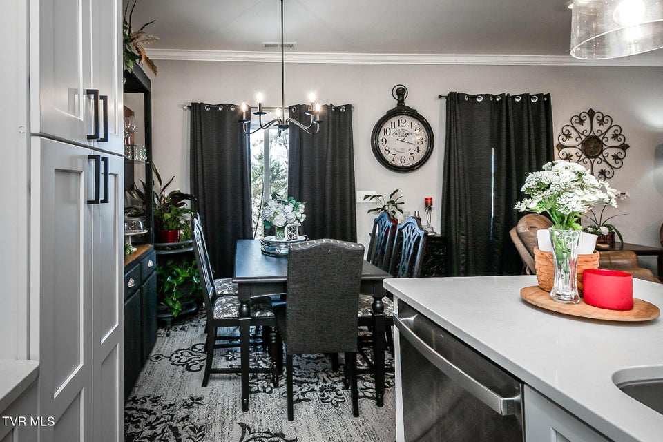 Photo #17: 319 Piper Glen 