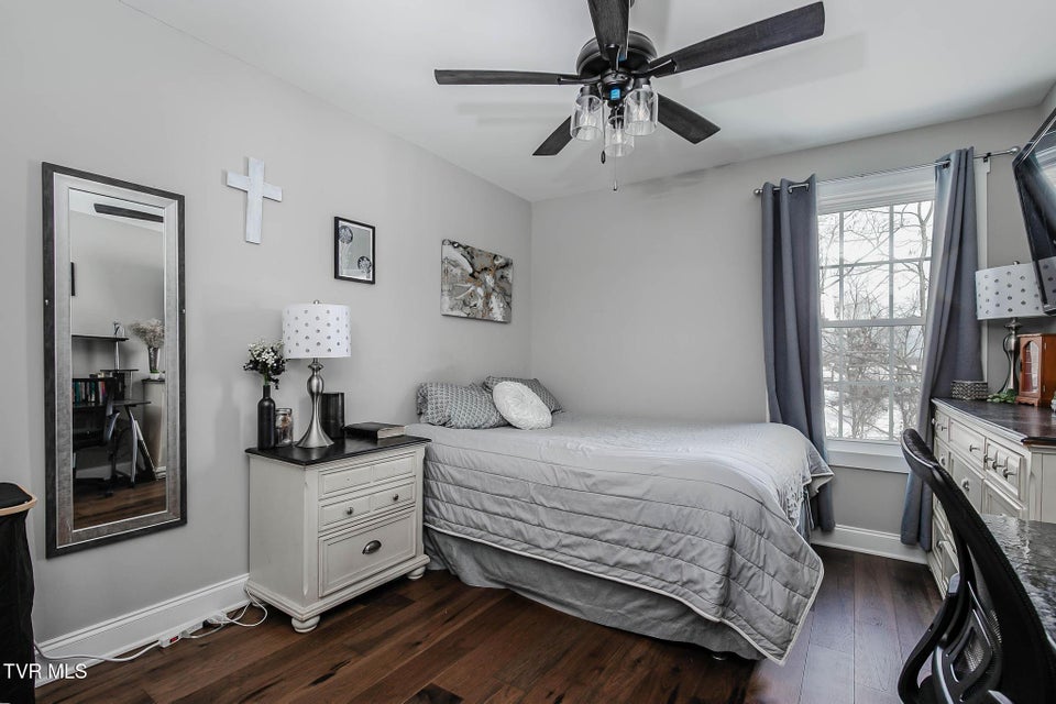 Photo #21: 319 Piper Glen 