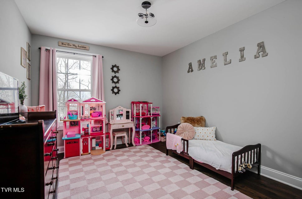 Photo #24: 319 Piper Glen 