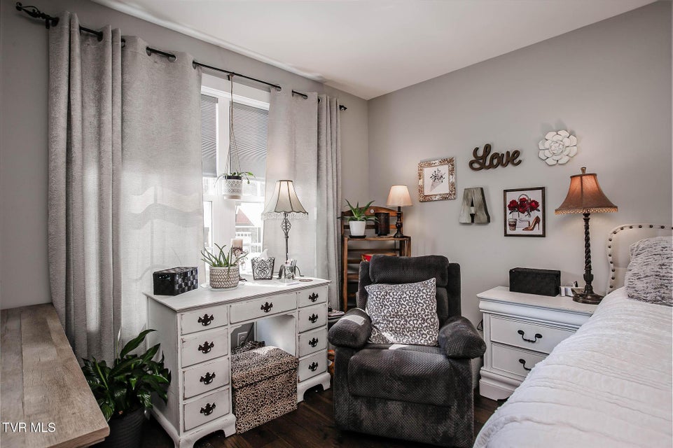 Photo #26: 319 Piper Glen 