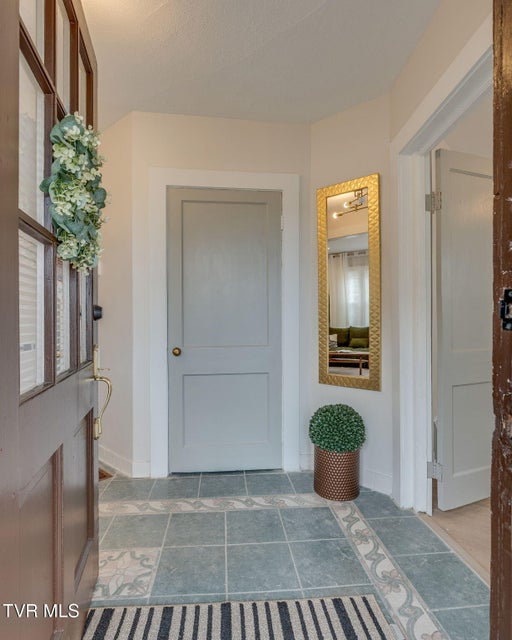 Photo #4: 213 Sullivan Street