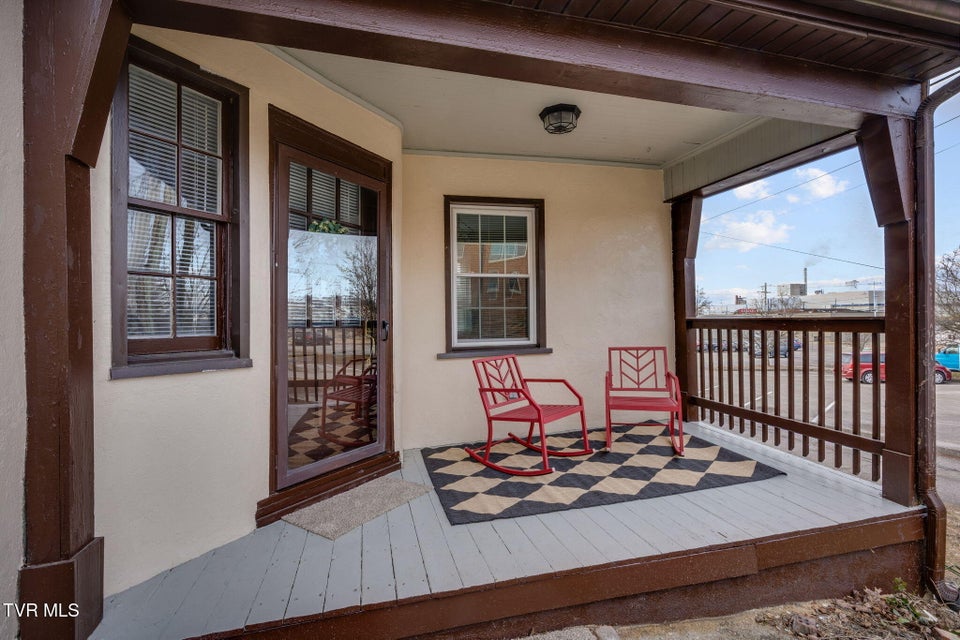 Photo #3: 213 Sullivan Street