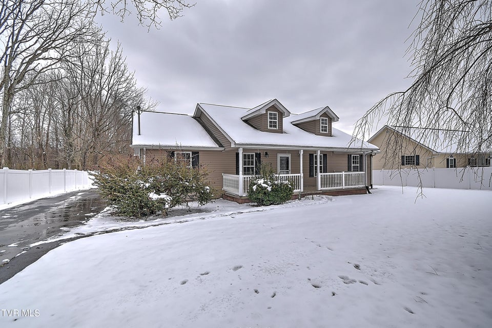 Photo #29: 673 Sugar Hollow Road