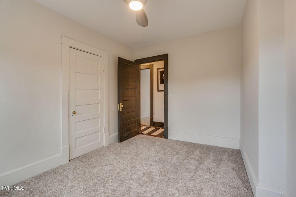 Photo #20: 213 Sullivan Street