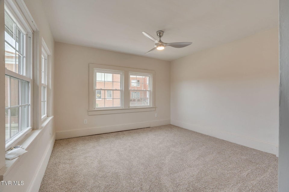 Photo #17: 213 Sullivan Street