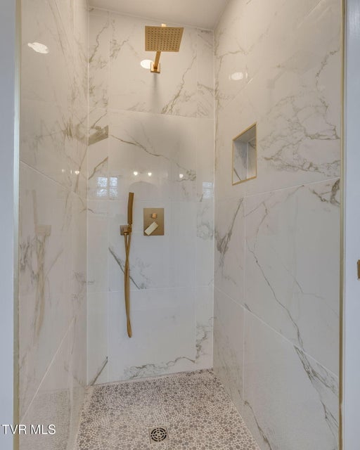 Photo #16: 213 Sullivan Street