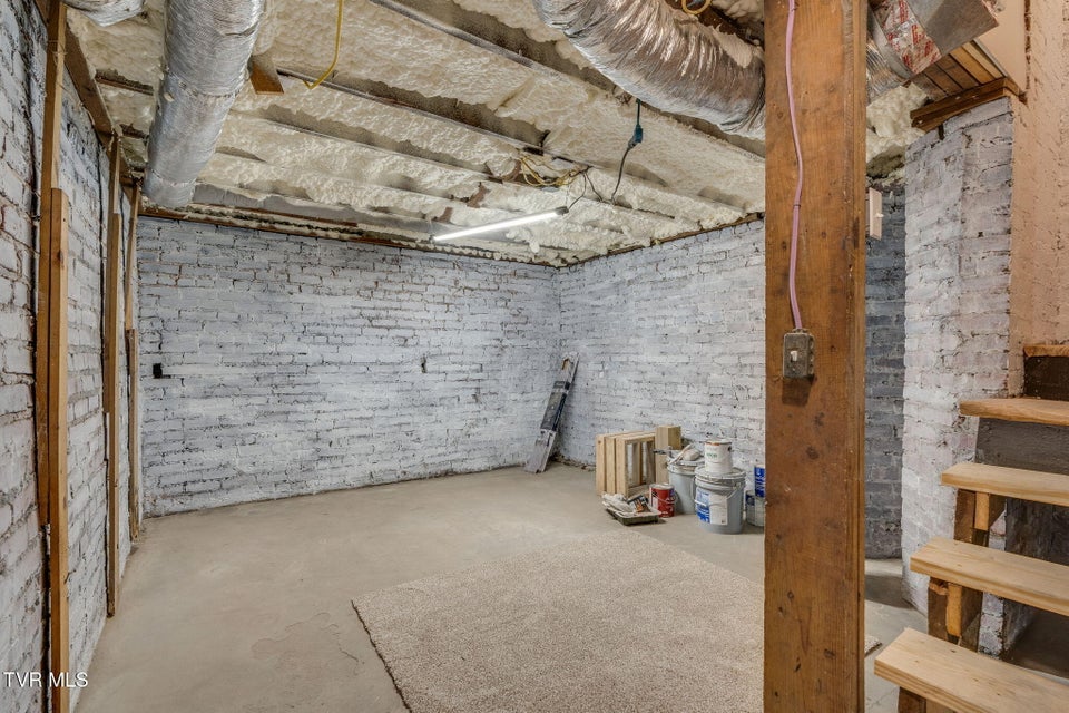 Photo #30: 213 Sullivan Street