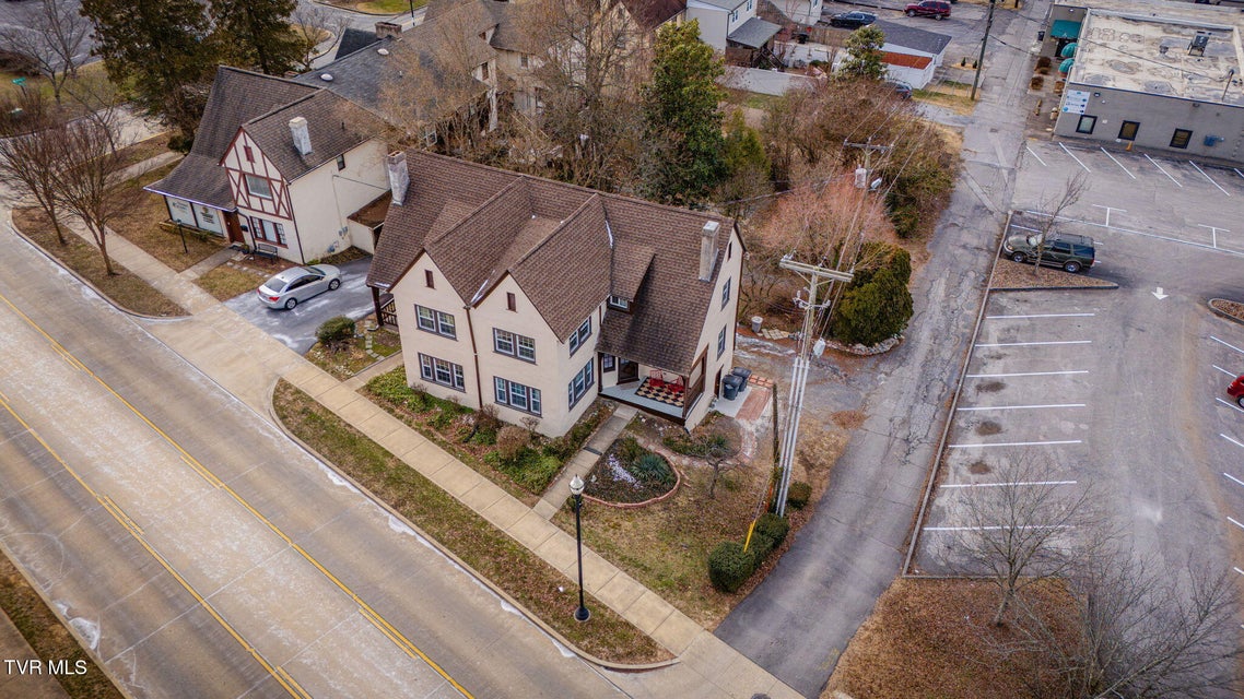 Photo #42: 213 Sullivan Street