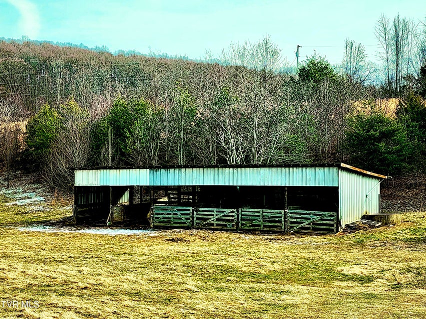 Photo #36: 626 Conklin Road