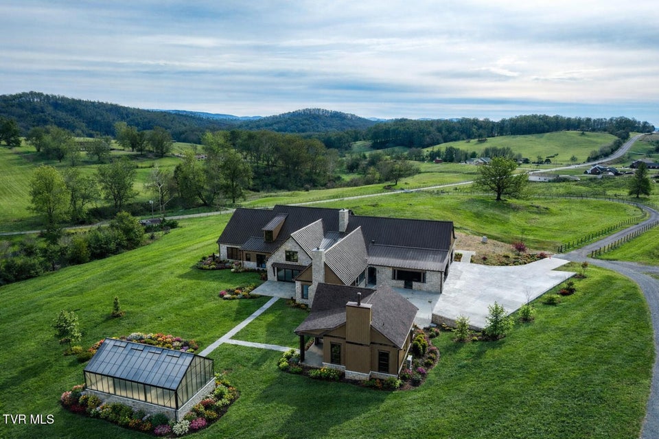 Photo #13: 18213 Old Jonesboro Road