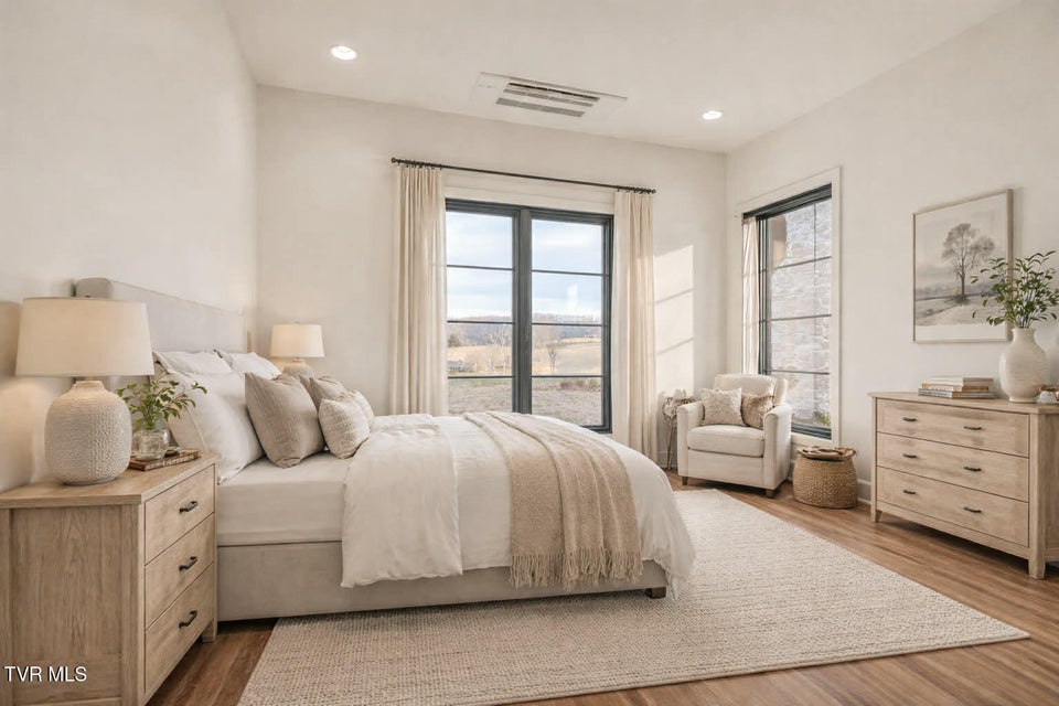 Photo #65: 18213 Old Jonesboro Road