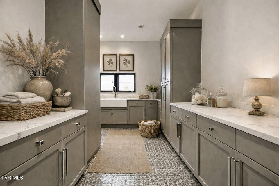 Photo #51: 18213 Old Jonesboro Road