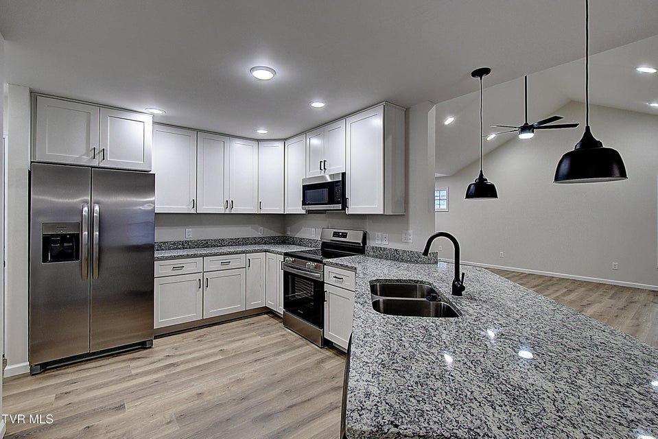 Photo #11: 218 Old Siam Road