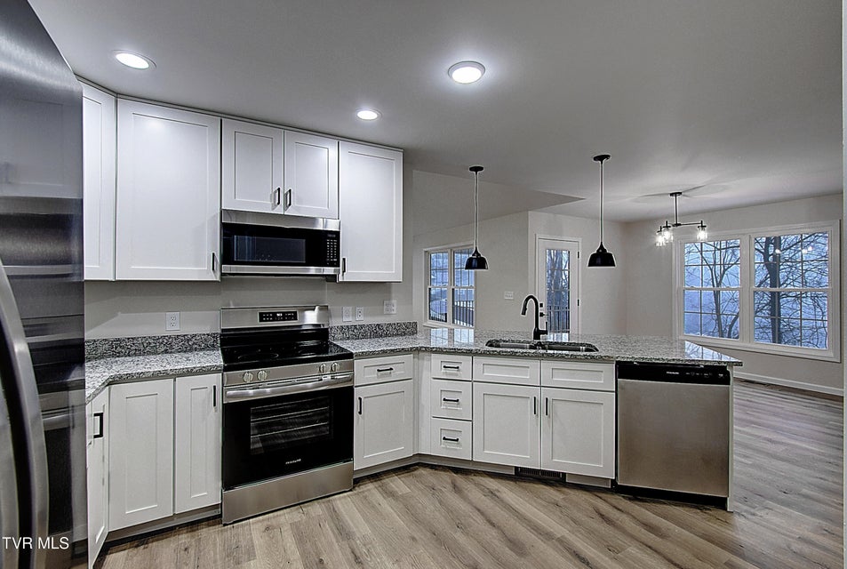 Photo #12: 218 Old Siam Road