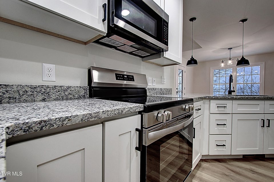 Photo #15: 218 Old Siam Road