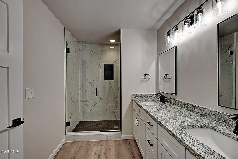 Photo #22: 218 Old Siam Road