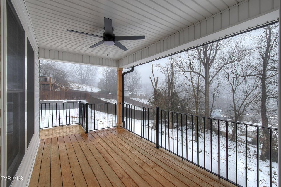 Photo #32: 218 Old Siam Road