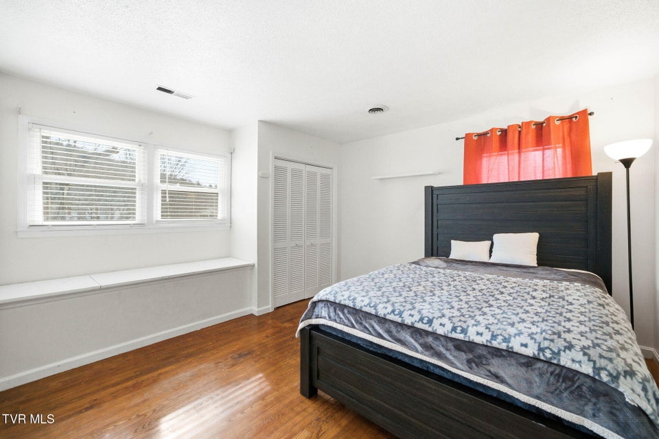 Photo #20: 419 Mohawk Drive