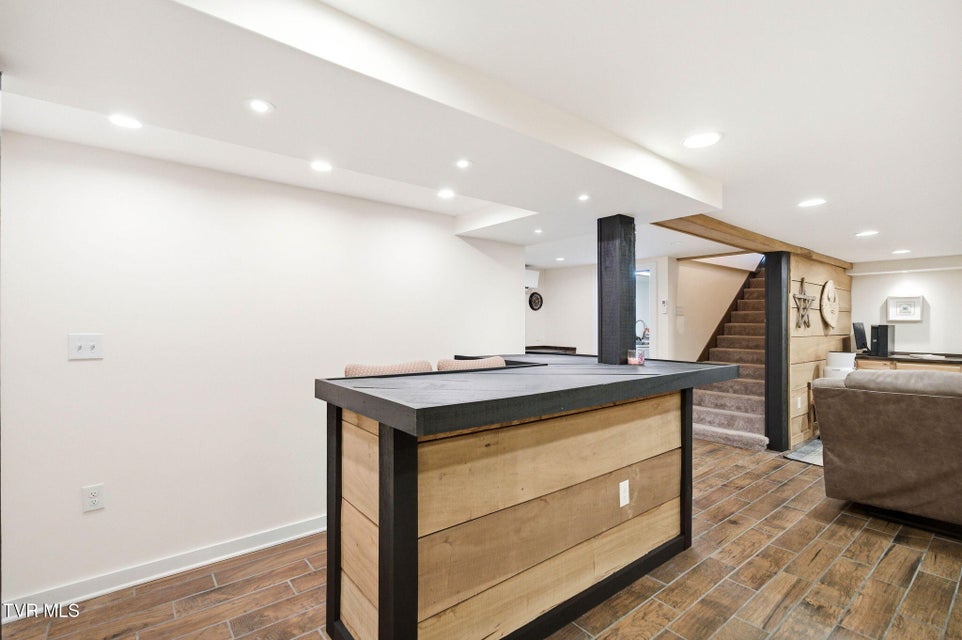 Photo #33: 419 Mohawk Drive