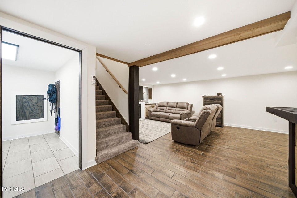 Photo #34: 419 Mohawk Drive