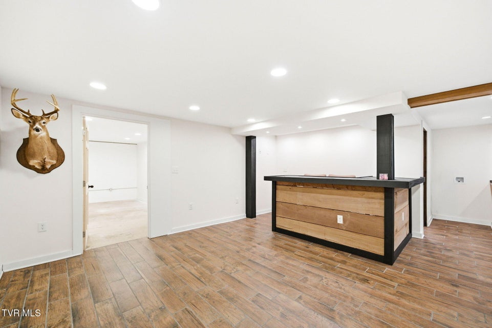 Photo #37: 419 Mohawk Drive