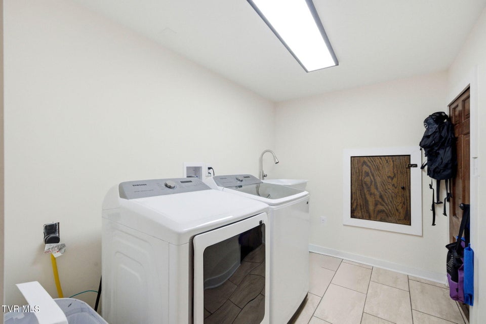 Photo #38: 419 Mohawk Drive