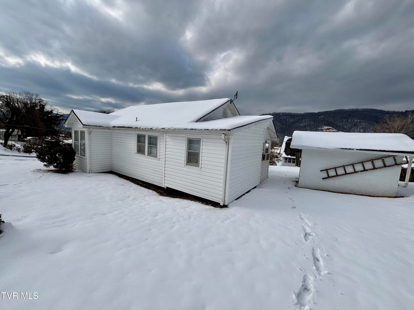 Photo #4: 313 School Street